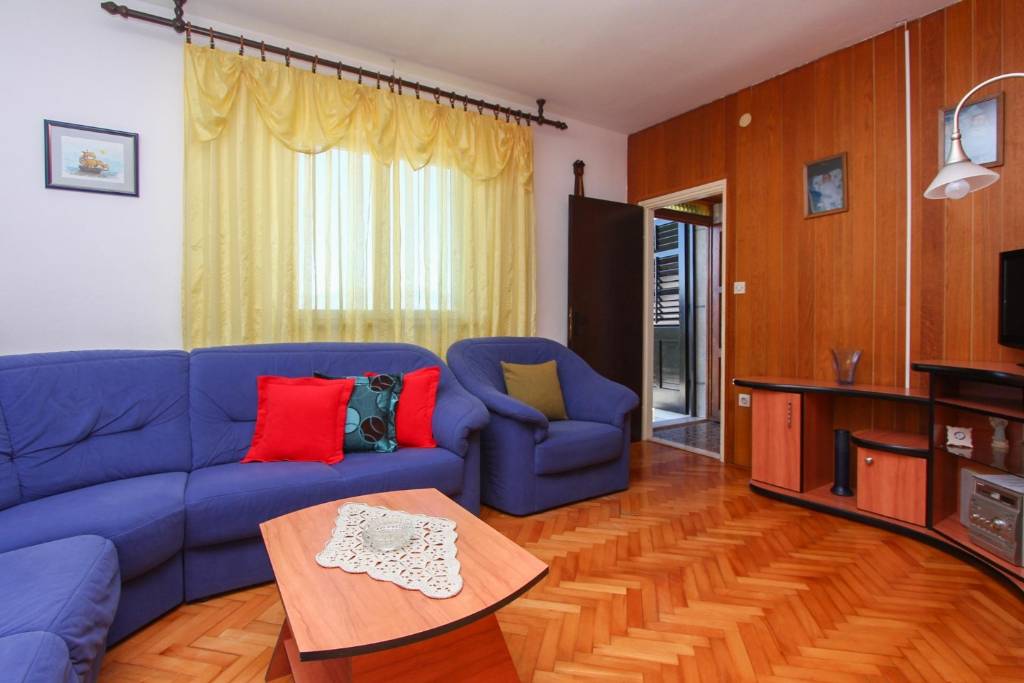 Otok Brač  Supetar - Apartmani Miro - 3 Bedroom apartment: - Apartman 1