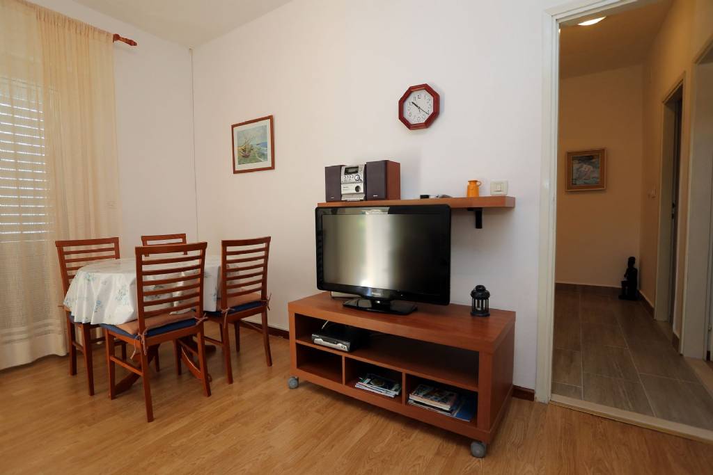 Otok Brač  Supetar - Apartmani Ali - modern apartments: - Apartman 1