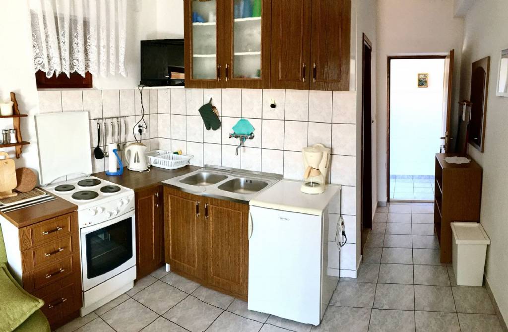 Rivijera Trogir  Vinišće - Apartmani Ivo - barbecue: - Appartement 1