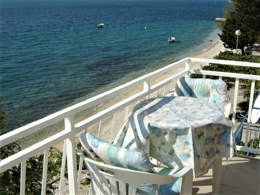Apartmani Danka - affordable and at the beach:, Brist - Rivijera Makarska 