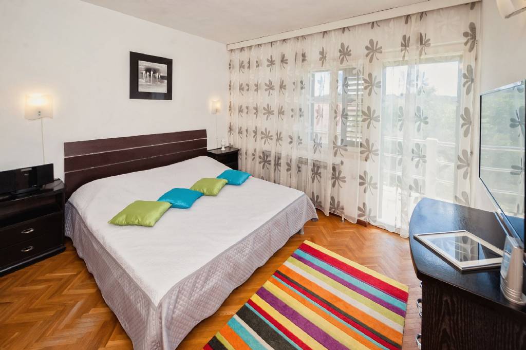Otok Brač  Selca - Apartmani Jasna - cozy apartment in a peaceful are - Apartman 1
