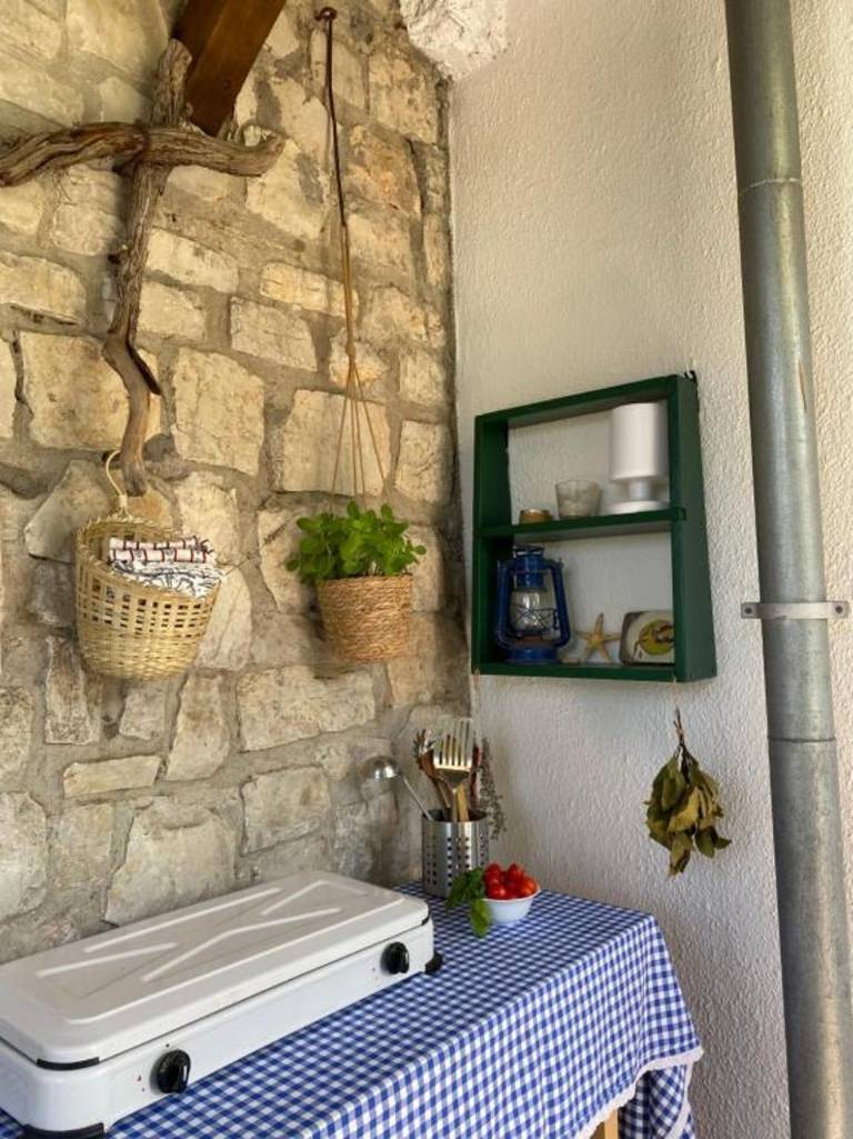 Otok Šolta  Maslinica - Kuća za odmor Sunce - relaxing & quiet: - Kuća za odmor 1