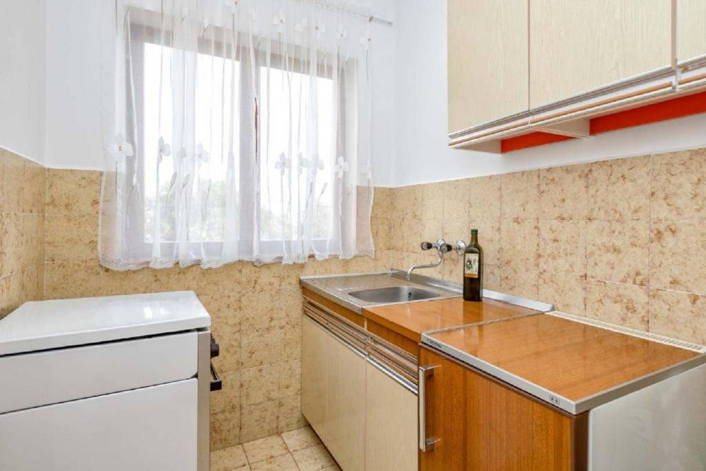 Otok Hvar  Zavala - Apartmani Barba - Apartments with Air Conditioning - Apartman 2