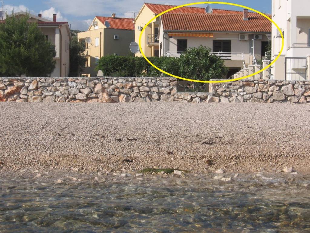 Apartmani Mira - 20 m from pebble beach:, Žaborić - Rivijera Šibenik 