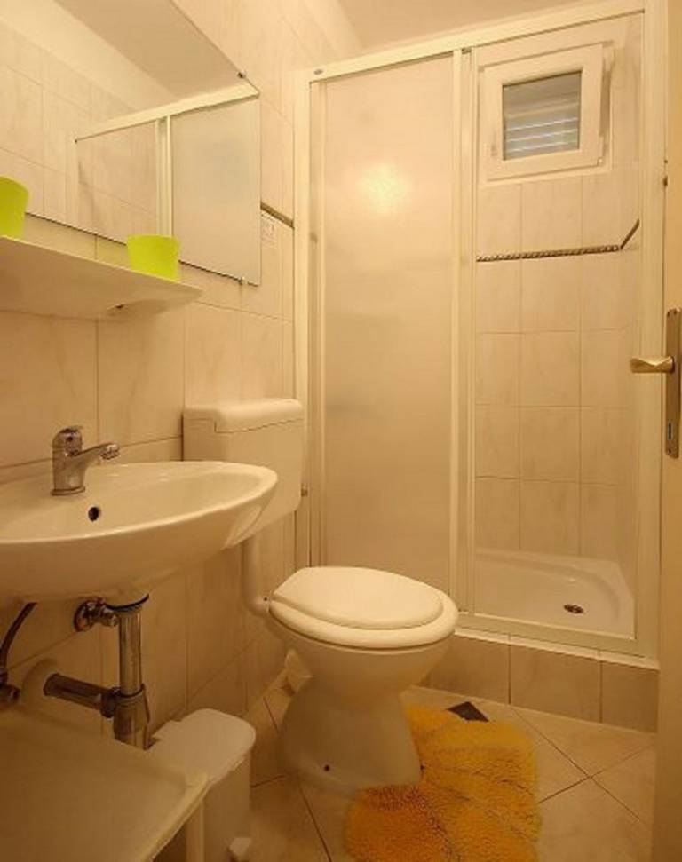 Otok Pag  Novalja - Apartmani Dino - apartments with hot tub: - Appartement 1