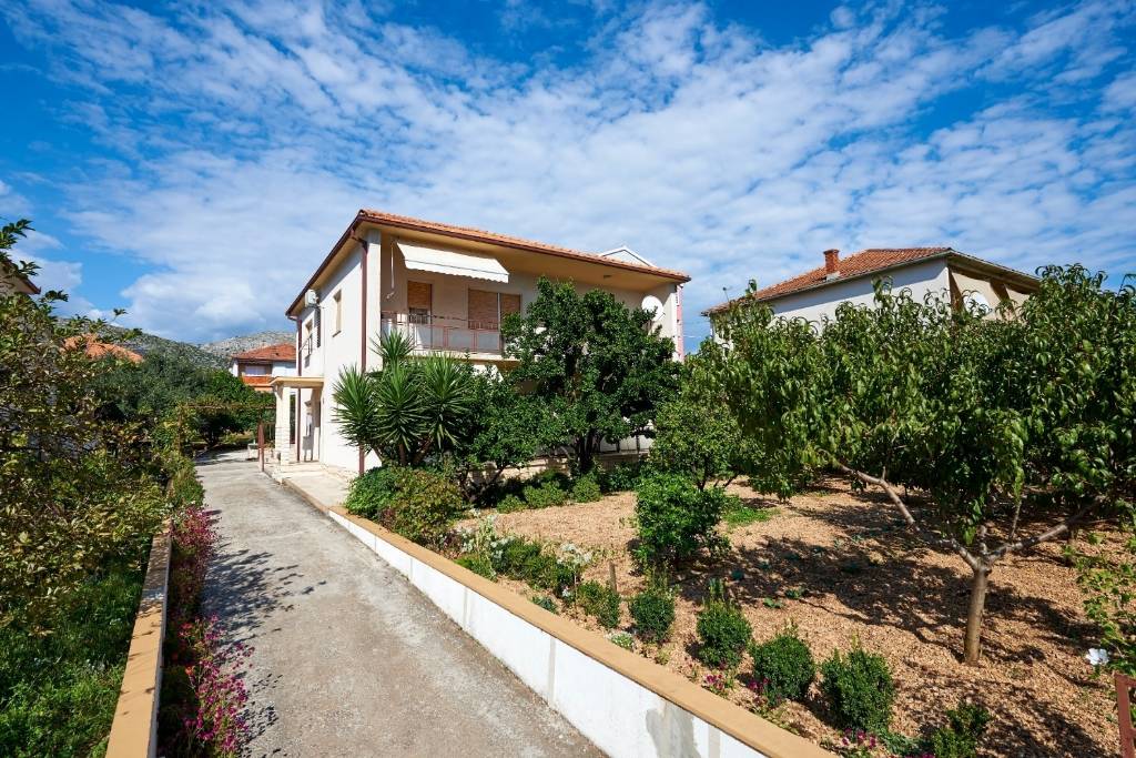 Apartmani Ivo - with garden:, Trogir - Rivijera Trogir 