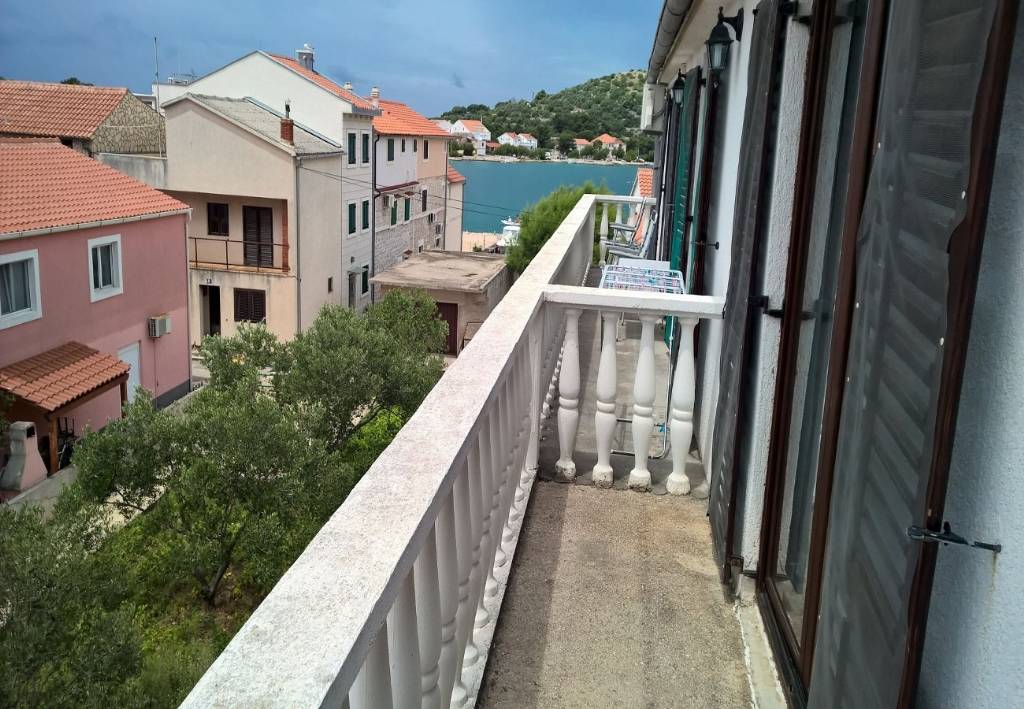 Otok Murter  Betina - Apartmani Drago - 50 m from sea: - Appartamento 1