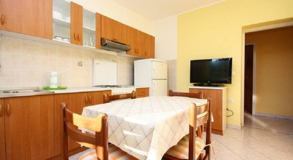 Rivijera Šibenik  Grebaštica - Apartmani Per - comfortable  family apartments - Apartman 1