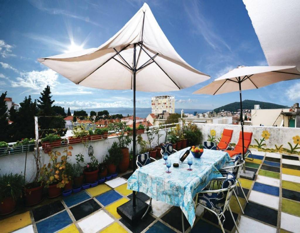 Apartmani Mia - with terrace : , Split - Rivijera Split 