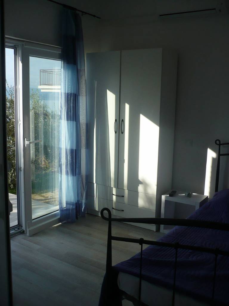 Rivijera Omiš  Pisak - Apartmani Mirela - with sea view, balcony: - Apartman Studio 2