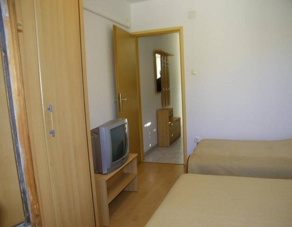 Rivijera Trogir  Vinišće - Apartmani Fran - 30 m from sea : - Appartement 2