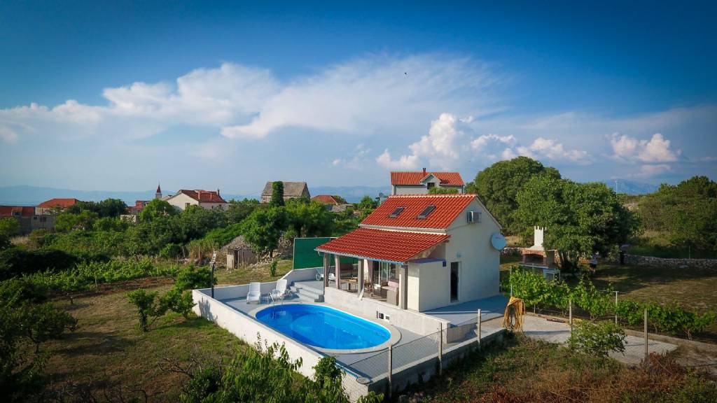 Kuća za odmor Baras garden - house with pool : , Mirca - Otok Brač 
