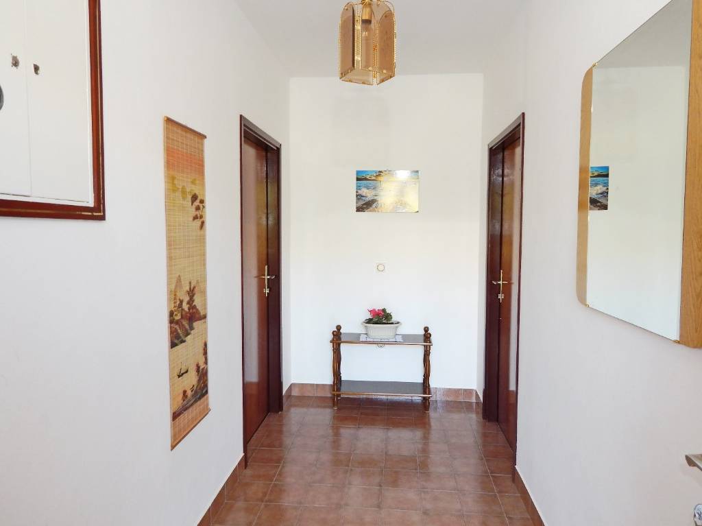 Otok Pag  Pag - Apartmani Luce - family friendly & parking: - Appartement 2