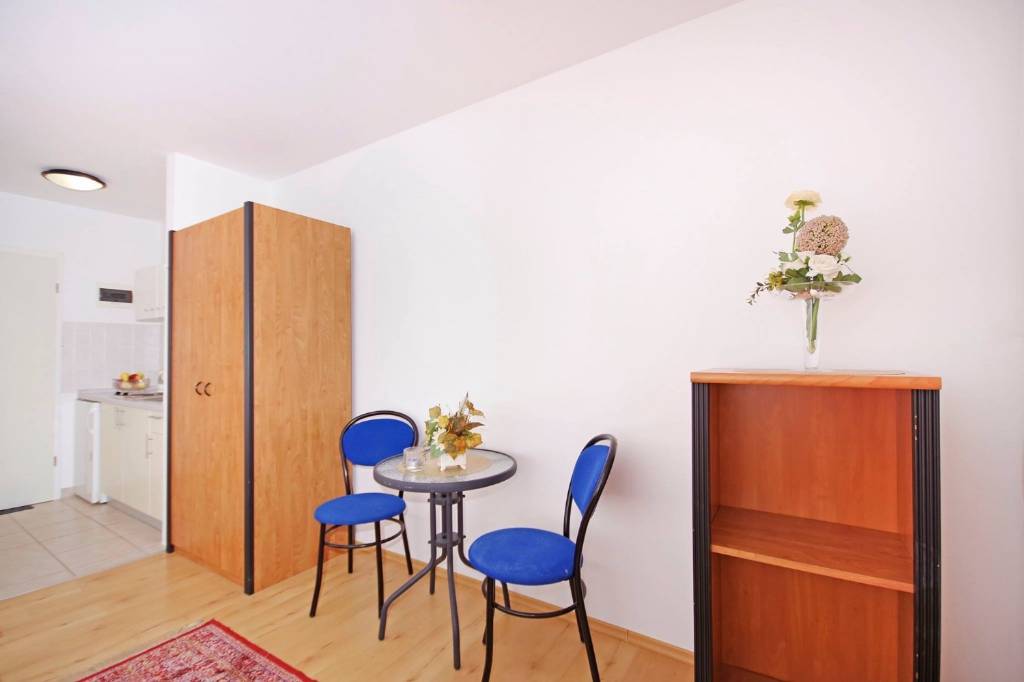 Rivijera Trogir  Trogir - Apartmani JaVi - free private parking: - Appartement Studio 4