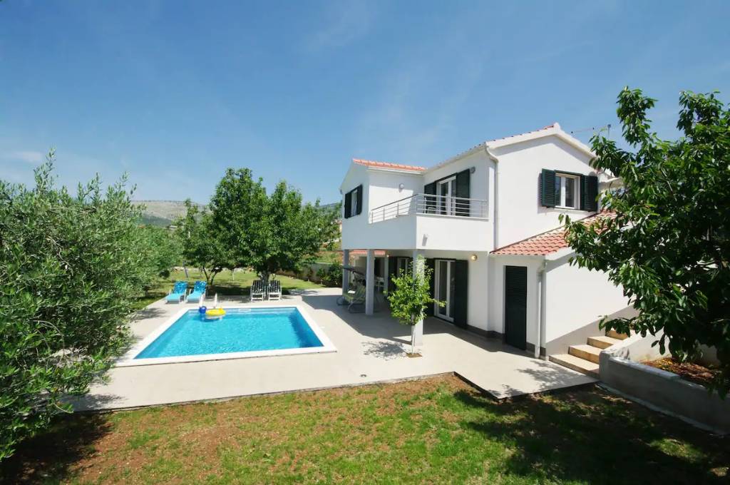 Kuća za odmor Viki - with heated pool:, Plano - Rivijera Trogir 