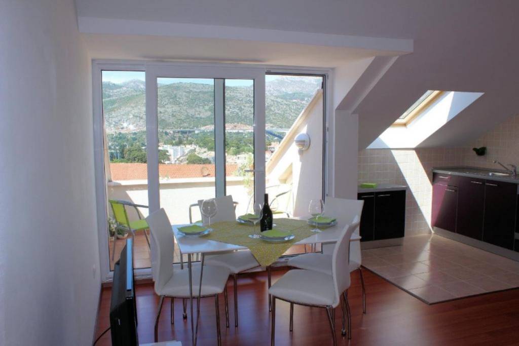 Rivijera Dubrovnik  Dubrovnik - Apartmani Ana - cosy with sea view : - Apartman 2