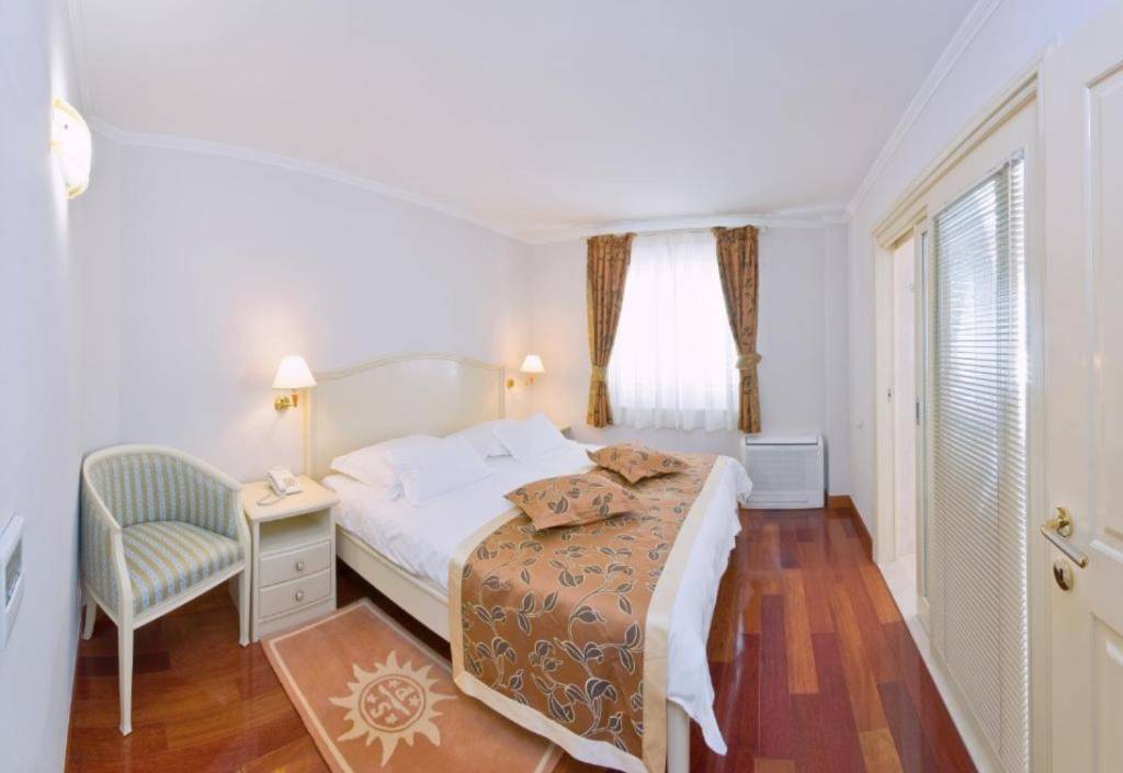 Rivijera Makarska  Brela - Apartmani Beachfront luxury condos :  - Appartement 12