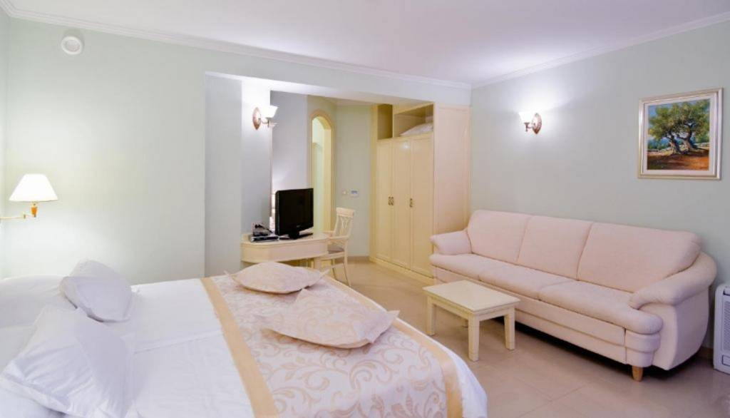 Rivijera Makarska  Brela - Apartmani Beachfront luxury condos :  - Appartement Studio 1