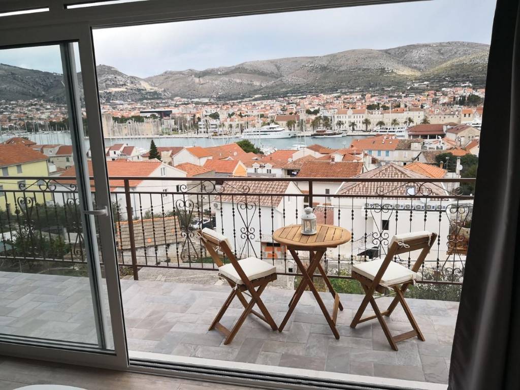 Apartmani Tomi - with beautiful view:, Trogir - Rivijera Trogir 