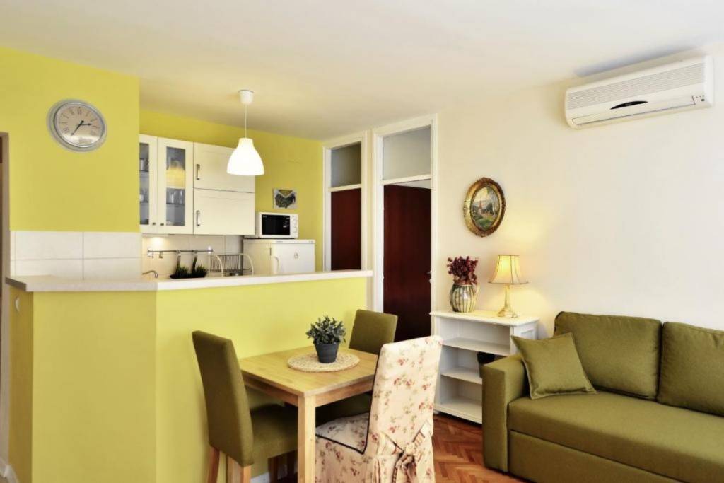 Rivijera Split  Split - Apartmani Ivory - central and comfortable: - Apartman 2