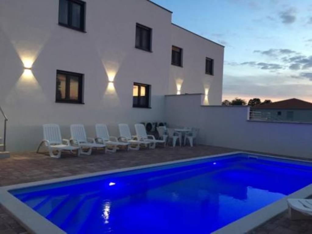 Istra  Umag - Apartmani Noel - with private pool: - Appartement 2