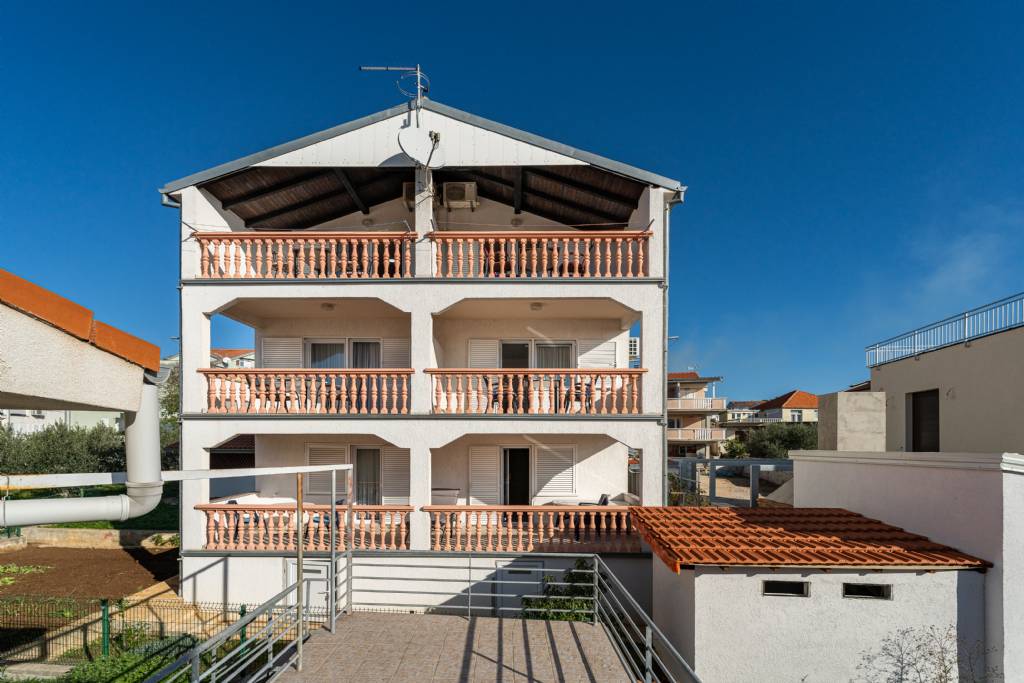 Biograd na Moru Pakoštane - Apartmán Pokoj - Apartmani Danica ..