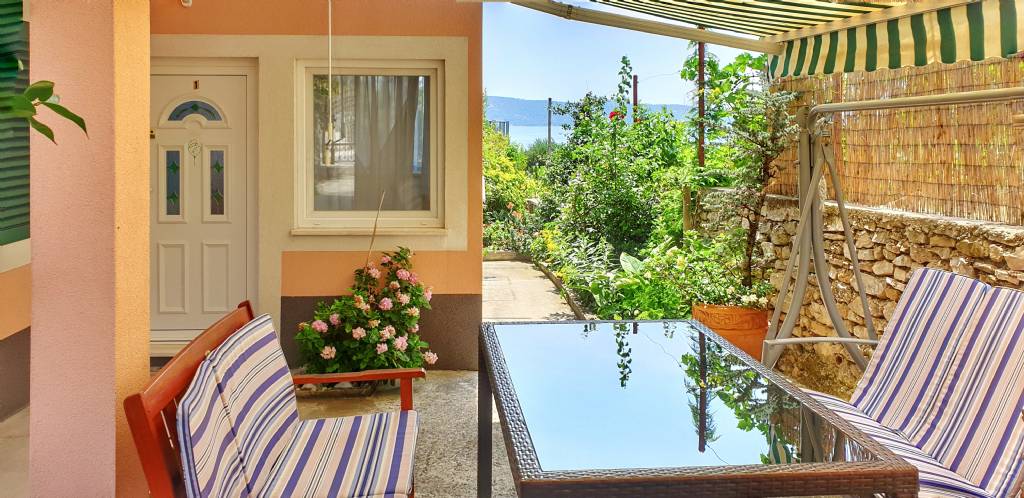 Split Kaštel Sućurac - Apartman Soba - Cosy Apartment Mendy Kaštela - Whole Space for You ..