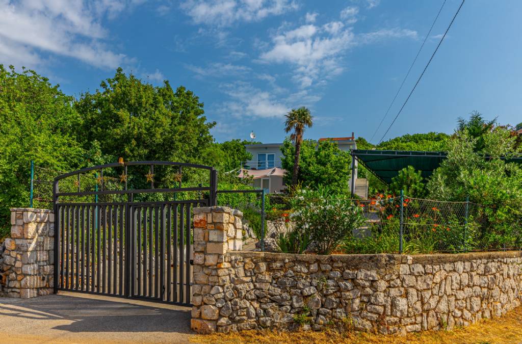 Organic gardens villa, Crikvenica