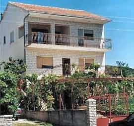 Trogir Vini��e - Apartman Soba - Apartmani Mate ..