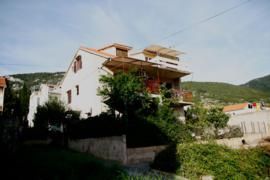 Vis-Komiža - ApartmanSoba - Villa Ina: Detalji ... Vis-Komiža - ApartmanSoba - Villa Ina: Detalji ...