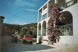 Hvar Zastra�i��e - Apartament Pok�j - Apartmani Jelavi� ..