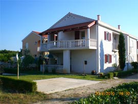 Ugljan Ugljan - Apartman Soba - Apartmani Bava ..