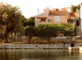 Šibenik-Grebaštica - ApartmanSoba - Apartmani Bašić: Detalji ... Šibenik-Grebaštica - ApartmanSoba - Apartmani Bašić: Detalji ...