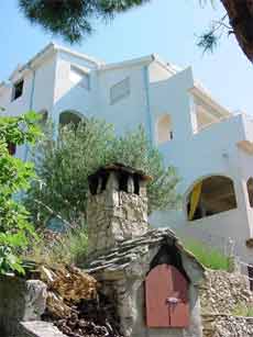 Apartmani More ..