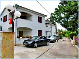 Hvar Stari Grad - Apartman Soba - Apartmani Bagari� ..