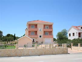 �iovo Okrug Gornji - Apartament Pok�j - Apartmani Mi�e Karlo Peky ..