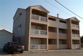KrkŠilo - AppartamentoCamera - Šilo Apartmani: Particolari ... KrkŠilo - AppartamentoCamera - Šilo Apartmani: Particolari ...