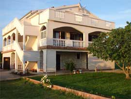 Zaton Zaton - Nin - Apartman Soba - Apartmani Jelica Pero� ..