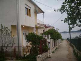 Trogir Seget Donji - Appartement Zimmer - Apartmani Two Sisters ..