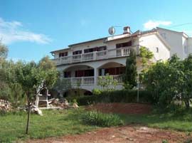 Krk - Malinska Porat - Appartement Zimmer - Apartmani Jelovac ..