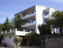 Novi VinodolskiKlenovica - ApartmanSzoba - Apartmani Sibinj: Szállás leírása ... Novi VinodolskiKlenovica - ApartmanSzoba - Apartmani Sibinj: Szállás leírása ...