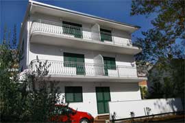 Omiš Duće - Apartman Soba - Apartmani Antonija: Detalji ...