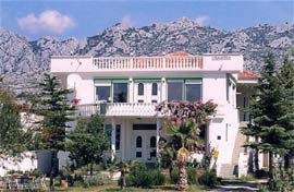 Starigrad Paklenica Seline - Apartment Room - Apartmani Villa Antica: Details ... Starigrad Paklenica Seline - Apartment Room - Apartmani Villa Antica: Details ...