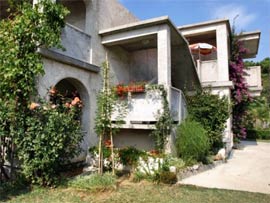 Rab Lopar - Apartman Soba - Apartmani Branko & Ružica Matahlija ..