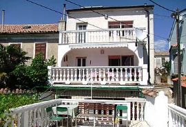 Novi Vinodolski - ApartmanSzoba - Apartmani i sobe Tina: Szállás leírása ... Novi Vinodolski - ApartmanSzoba - Apartmani i sobe Tina: Szállás leírása ...