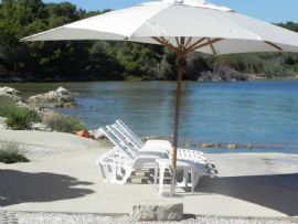 Ugljan Kukljica - Apartman Soba - Apartmani Lonić Sandra i Davor ..