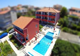 Trogir Seget Vranjica - Apartman Soba - Apartmani Stina  /  Villa Ina ..